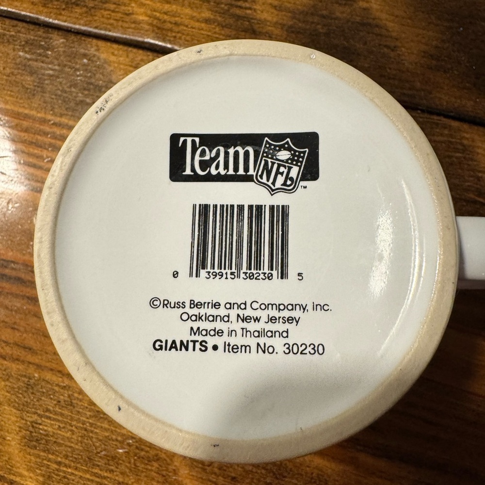 VINTAGE NY GIANTS MUG LARGE. Never used 18oz. Logo on both sides - Picture 5 of 7